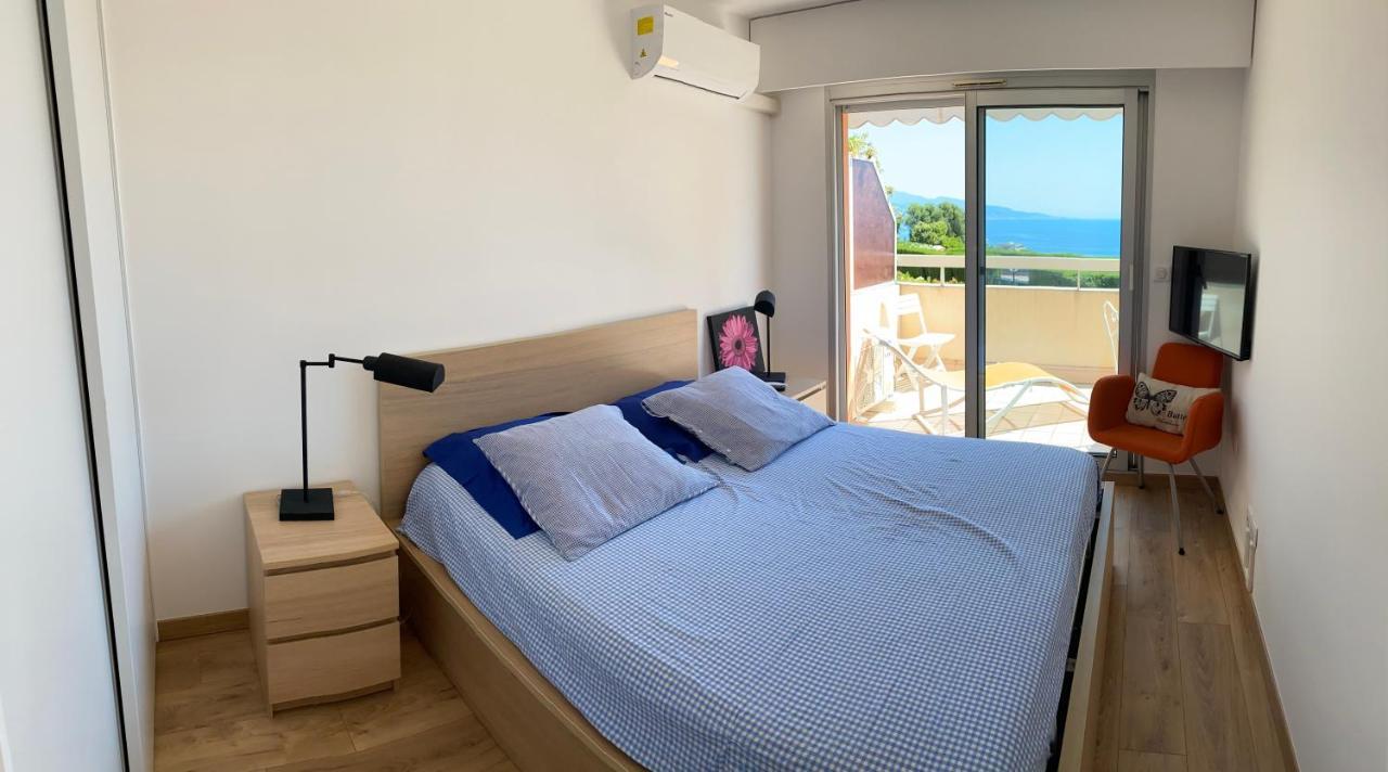 Superbe 2P Vue Mer, Ensoleille, Piscine Roquebrune-Cap-Martin Exterior foto
