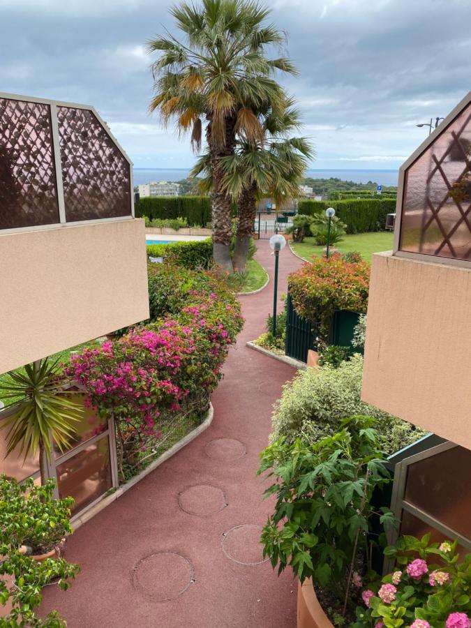 Superbe 2P Vue Mer, Ensoleille, Piscine Roquebrune-Cap-Martin Exterior foto