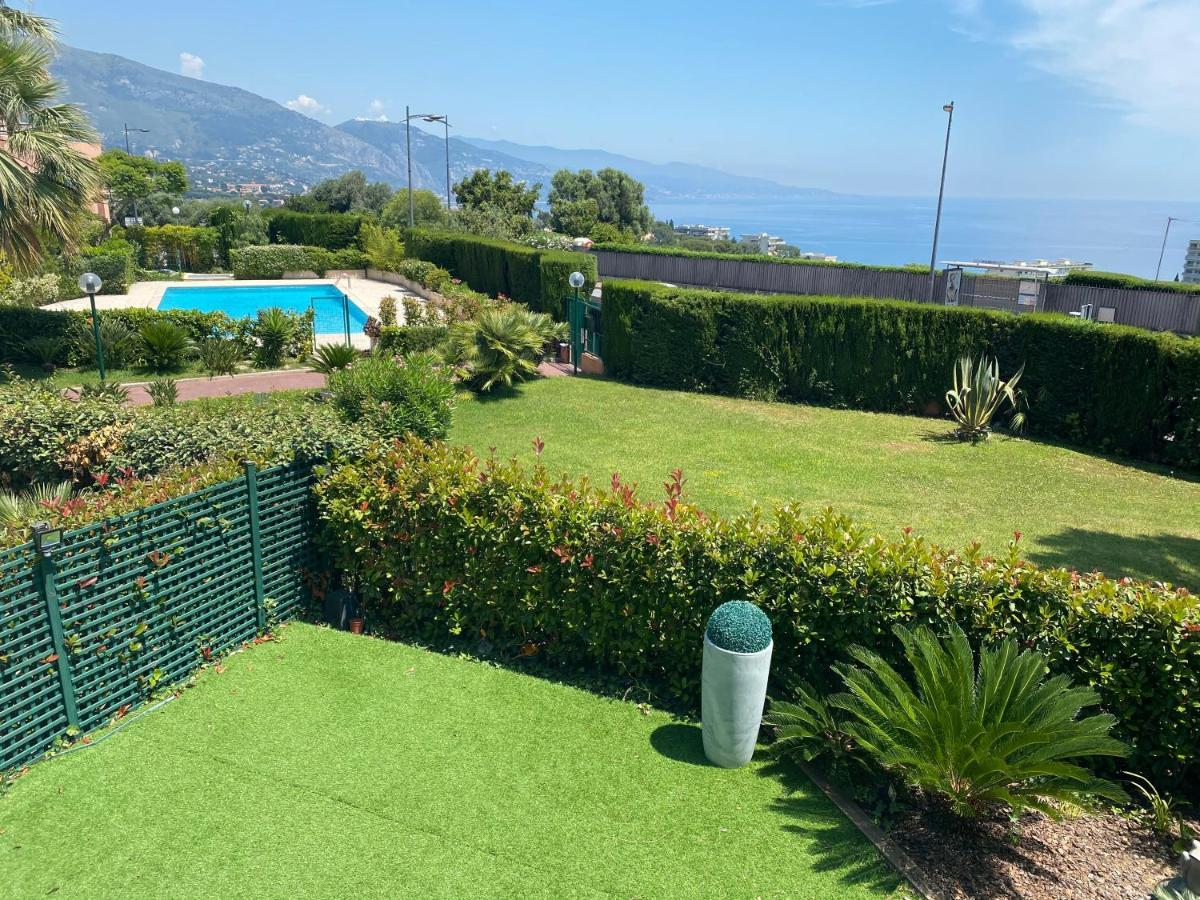 Superbe 2P Vue Mer, Ensoleille, Piscine Roquebrune-Cap-Martin Exterior foto